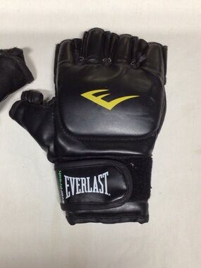 Everlast Black MMA Glove with Yellow Logo